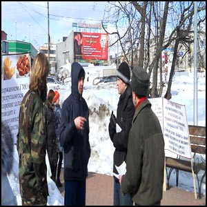 Первый пикет против ГМО в Иваново