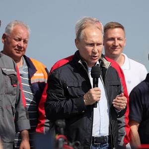 Крымские верхи не любили русский мост
