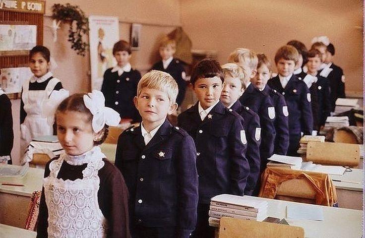       1980-: 10   