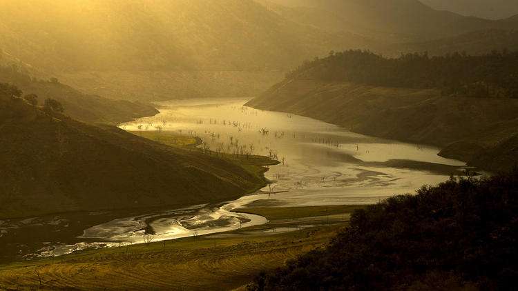 la-me-california-drought-reservoirs-pictures (2).jpg