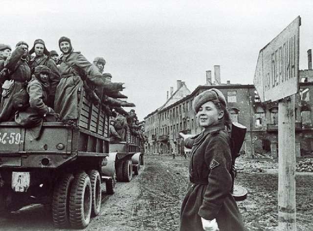 Почему Красной армии в 1945 году пошла на Берлин?