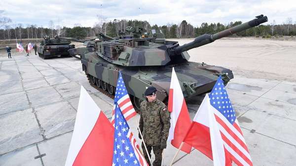 Koniec ery ukraińskiego Majdanu. U.S. Polish Project