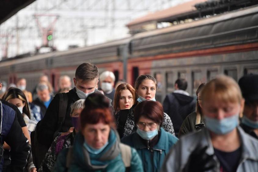 Рейд прошел на трех вокзалах, выявили почти 150 нарушителей