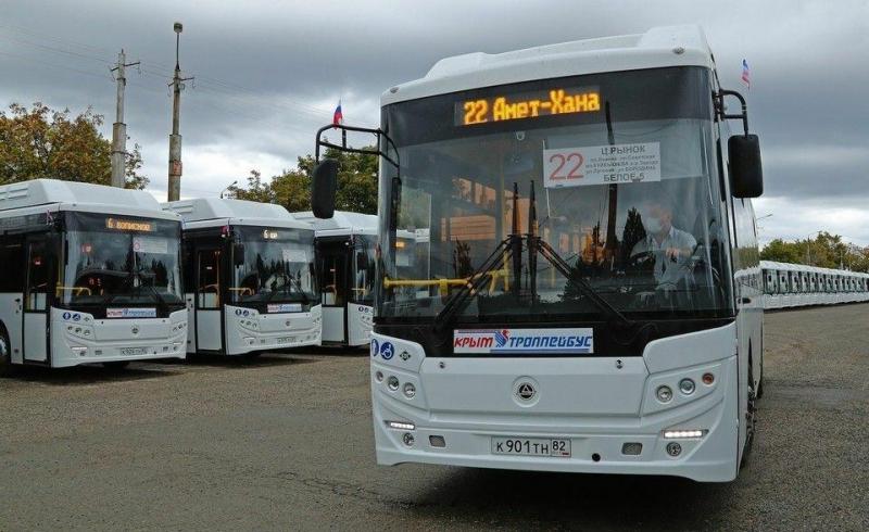 Крым получил больше 400 новых российских автобусов