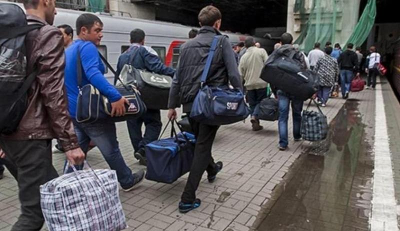 В России начали увольнять «свидомых» украинских заробитчан-майданщиков