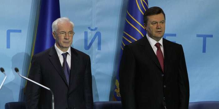 Украинцы сейчас больше всего хотят услышать Януковича и Азарова