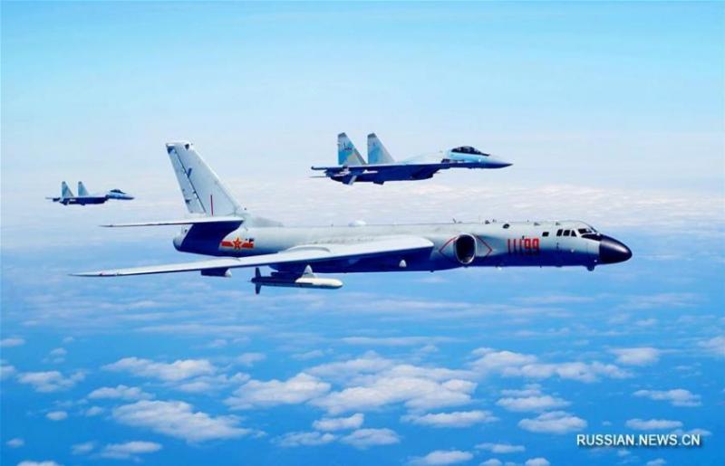 Десятки самолётов Китая, включая носители термоядерного оружия, вторглись в небо Тайваня