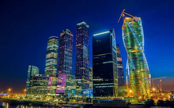 Жители «воюющей» с Россией страны стали лидерами по скупке жилья в Москве | Русская весна