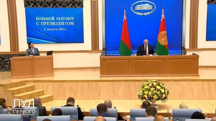 Лукашенко пообещал скоро уйти с поста президента страны
