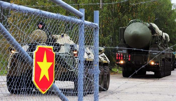 «Управляемый хаос» против России. Военная доктрина страны отныне учитывает «цветные революции» «Управляемый хаос» против России. Военная доктрина страны отныне учитывает «цветные революции»