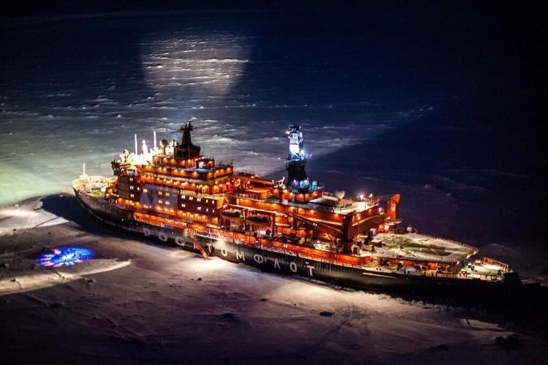 Иностранцы в шоке от путешествия на мощнейшем атомном ледоколе