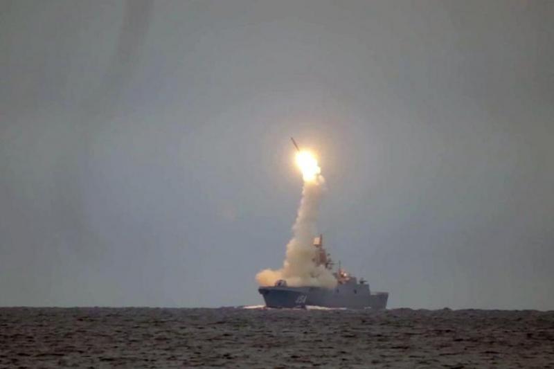 Россия уверенно обогнала США в «гиперзвуковой ракетной гонке»
