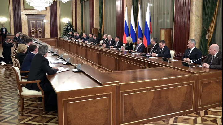 Началось: Россия приостанавливает поставки свыше 200 видов товаров