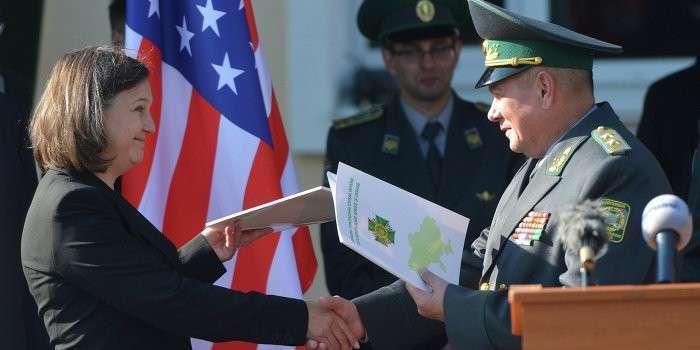 Внешнюю политику США определяет сборище сумасшедших