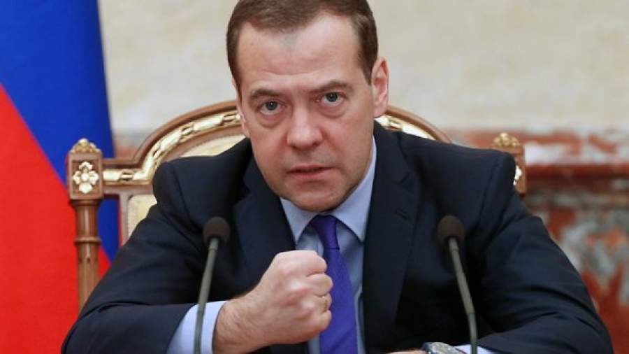 Дмитрий Медведев описал три возможных сценария, как исчезнет Украина после СВО
