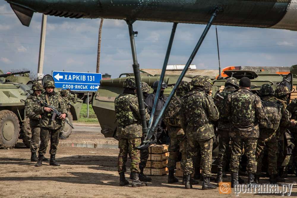 Военные в Краматорске переходят на сторону народа