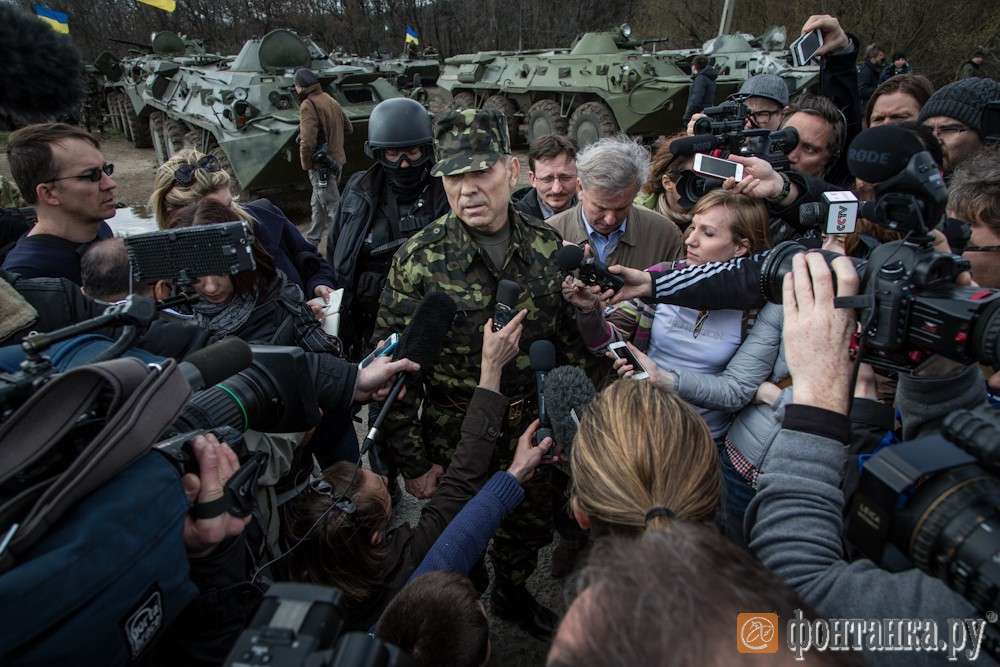 Военные в Краматорске переходят на сторону народа