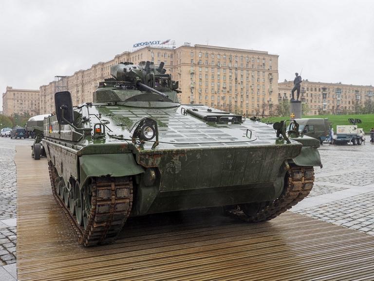 На фото: германская боевая машина пехоты (БМП) «Мардер» («Marder» – «Куница») 