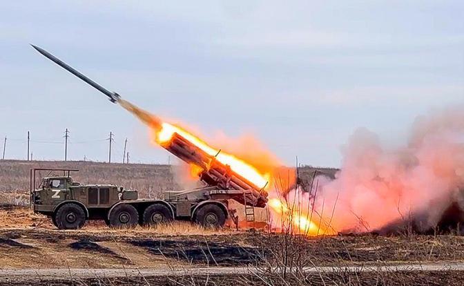 Драпатый отправляет на верную смерть ДРГ в Дзержинск, чтобы снять давление на Часов Яр