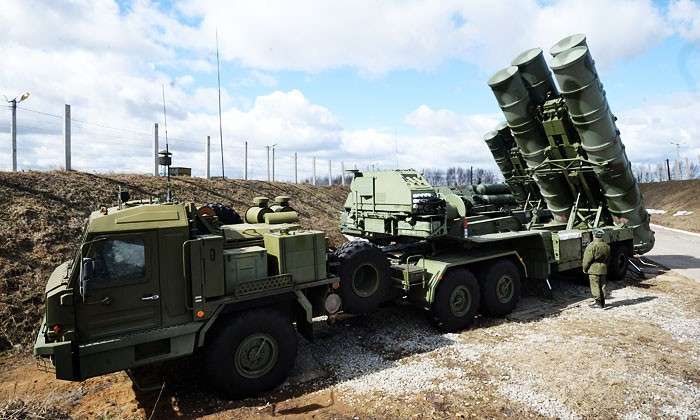 С-400 будет мощным аргументом Китая в споре с Японией. В благодарность за политическую поддержку Москва сделала Пекин первым покупателем новейшей ЗРС «Триумф» С-400 будет мощным аргументом Китая в споре с Японией. В благодарность за политическую поддержку Москва сделала Пекин первым покупателем новейшей ЗРС «Триумф»