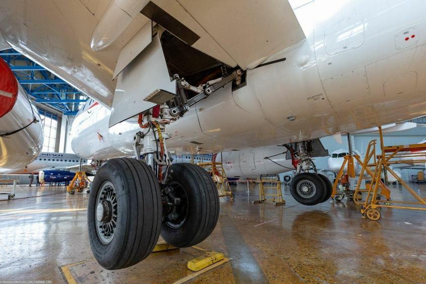       -21  Superjet