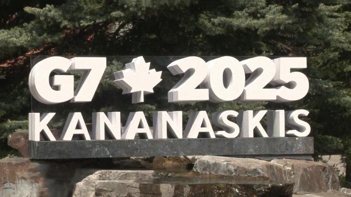     G7:  ,   