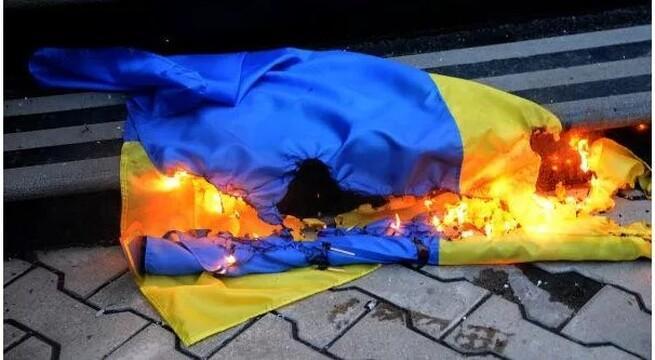 Самоубийство по-киевски: бессмысленное и беспощадное