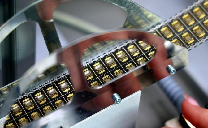 Невероятное-31: «В Израиле горько заплакал Чубайс» – «литографический Госплан» насытит страну собственными микрочипами