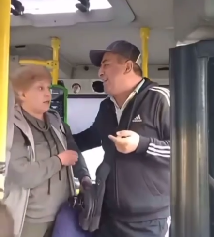 Мигранта, угрожавшего семье Бастрыкина, заставили пожалеть об этом. Больше не смеётся