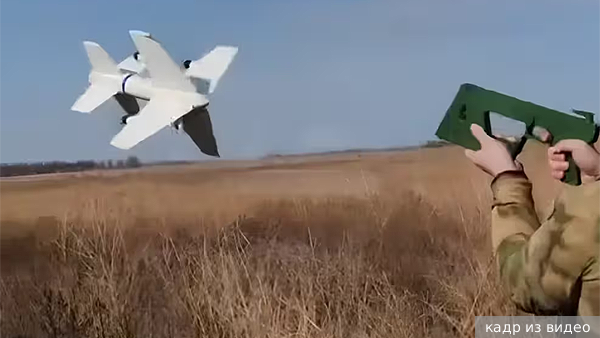 Битва с украинскими беспилотниками перемещается в небо