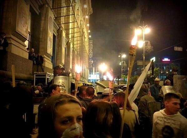 Первенство Майдана между бандами нацистов