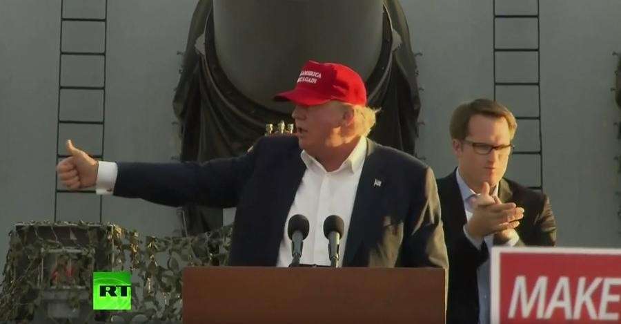 Дональд Трамп лидирует среди претендентов на пост президента США от республиканцев