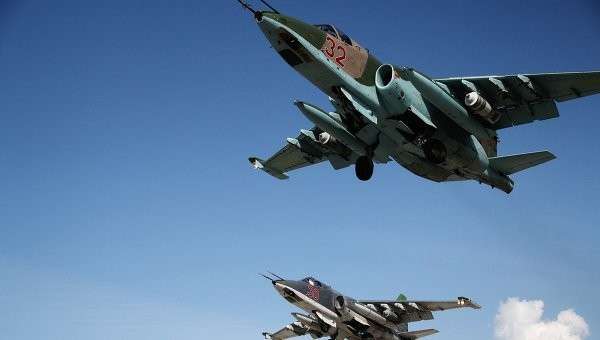 Российская боевая авиация на авиабазе Хмеймим в Сирии. Архивное фото Российская боевая авиация на авиабазе Хмеймим в Сирии. Архивное фото