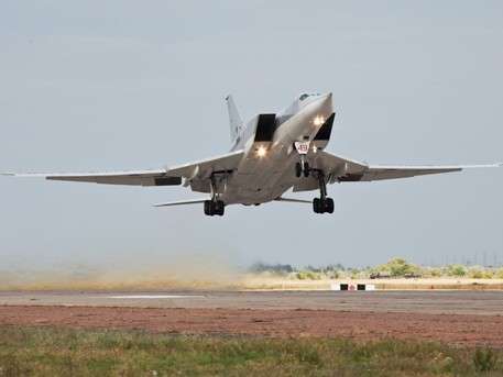 Ту-22М3 нанесли второй удар по шести объектам ИГИЛ в Ракке и Дэйр-эз-Зоре