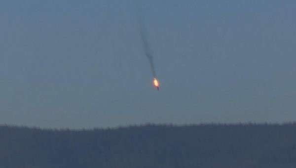 Самолет Су-24, потерпевший крушение на границе Сирии и Турции Самолет Су-24, потерпевший крушение на границе Сирии и Турции