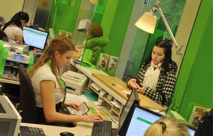 ЦБ с 27 декабря вводит новые правила обмена валюты свыше 15 тыс. руб