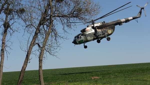 Вертолет Ми-8 вооруженных сил Украины, архивное фото Вертолет Ми-8 вооруженных сил Украины, архивное фото