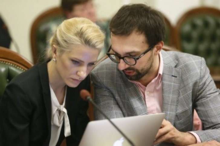Молодые укро-демократы: запрос есть, а спроса нет