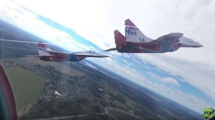 Видео 360: полёт в кабине МиГ-29 в составе легендарных «Стрижей»