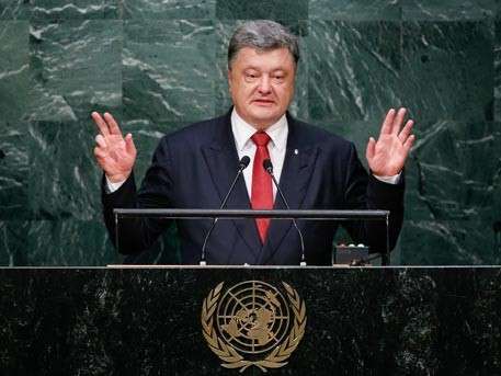 Самозванец Порошенко нашёл в Донбассе 38 тысяч российских военных