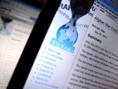 WikiLeaks опубликовал третью часть писем председателя штаба Клинтон