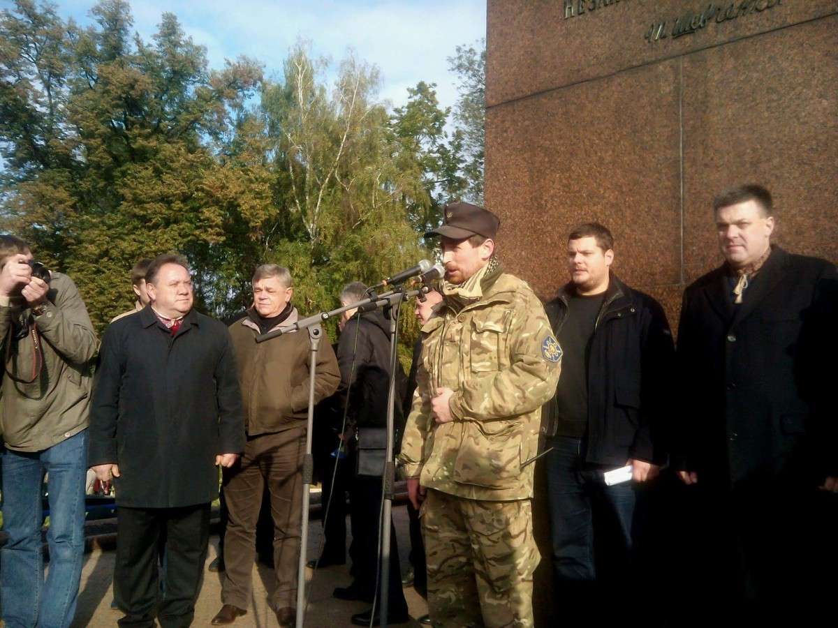 Марш нацистов в Киеве, в котором якобы нет фашизма