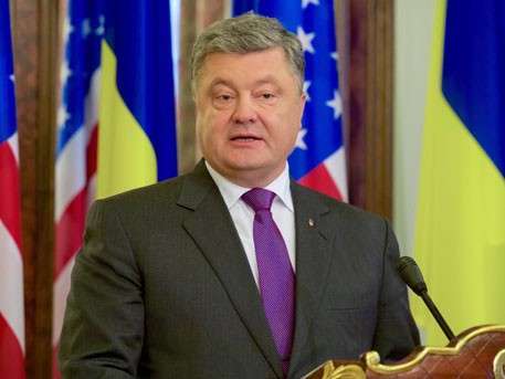 Спровоцировать США на проведение прежней политики в отношении России – истинная цель Порошенко