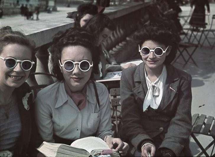 «Париж в оккупации 1941-44г». Запрещённые в Париже фотографии поразили многих!