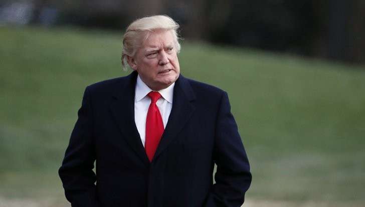 Дональда Трампа обвинили в раскрытии педофилов и сатанистов Хилари Клинтон