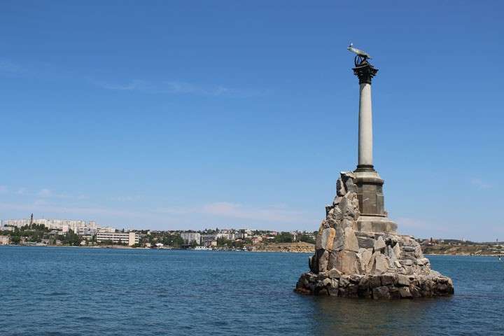 Удалось ли Крыму создать жемчужину за три года купания в федеральных дотациях? Удалось ли Крыму создать жемчужину за три года купания в федеральных дотациях?