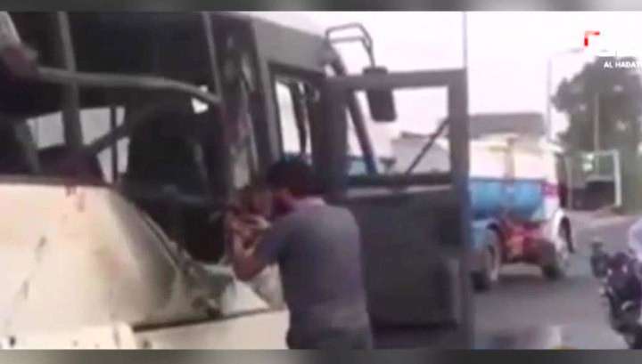 В Египте террористы расстреляли автобус с христианскими паломниками. Погибли больше 30 человек