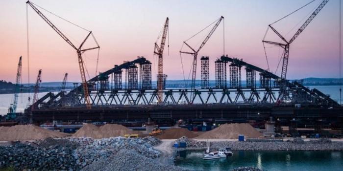 Керченский мост: в сети опубликованы свежие кадры строительства