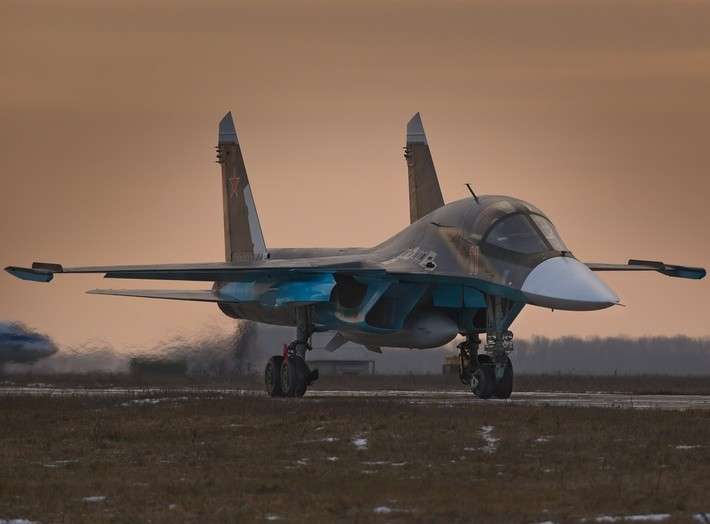 КРЭТ оснастил около 100 самолетов Су-34 комплексом РЭБ «Хибины-10В» КРЭТ оснастил около 100 самолетов Су-34 комплексом РЭБ «Хибины-10В» политика, проивзодство, россия, строительство