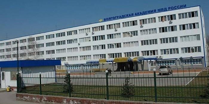 Волгоград: наказали выпускников академии МВД, роскошно отпраздновавших выпуск